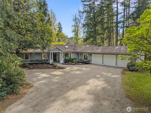 24309 Se 25th St, Sammamish, WA, 98075-9403 | Card Image