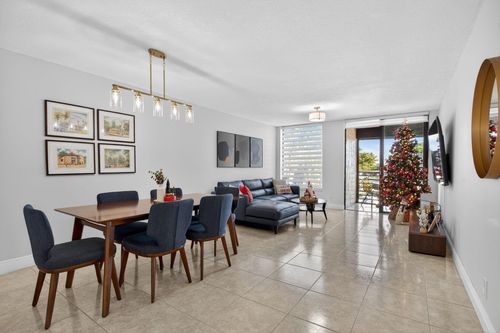 319-6301 N University Dr, Tamarac, FL, 33321-4035 | Card Image