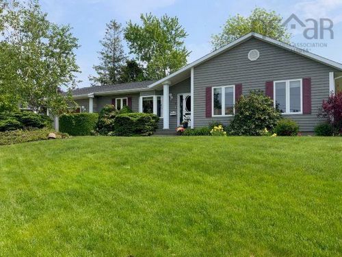 2 Gillis Way, Antigonish, NS, B2G3A1 | Card Image