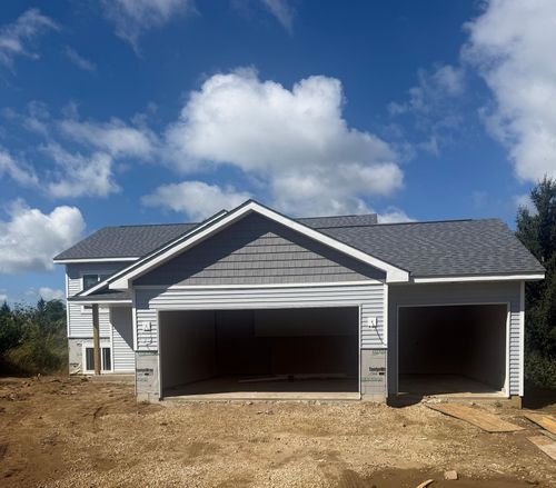 906 Snowbird Dr, Red Wing, MN, 55066-7178 | Card Image