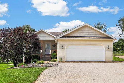 97 Baldwin Ct, Howard, OH, 43028-9582 | Card Image