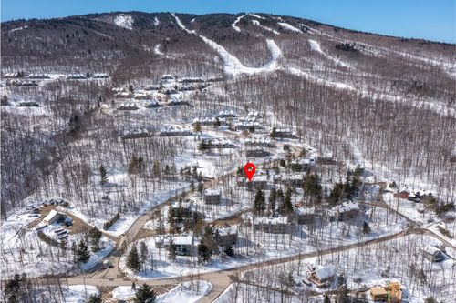 9c-62 Okemo Trailside Ext, Ludlow, VT, 05149 | Card Image