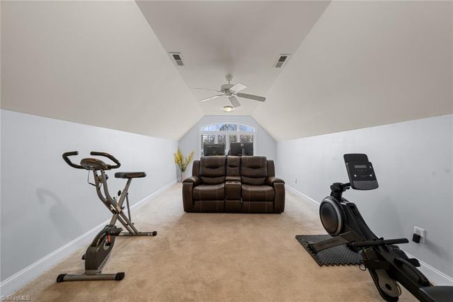 Upper Level | Image 34