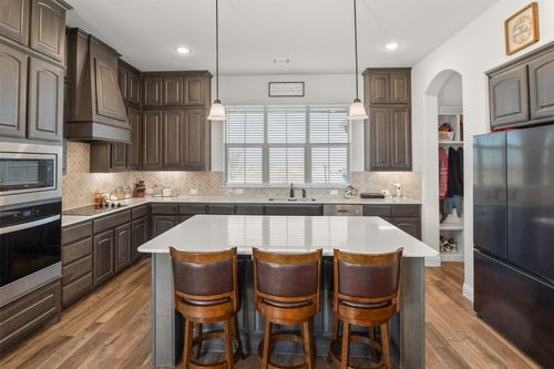 6129 Park Dr, Fort Worth, TX, 76179-5236 | Card Image