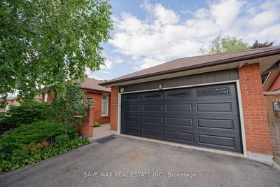 58 Blackthorn Lane, House other with 4 bedrooms, 3 bathrooms and 6 parking in Brampton ON | Image 3