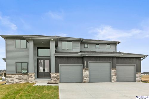 20976 Ogden St, Elkhorn, NE, 68022-4177 | Card Image
