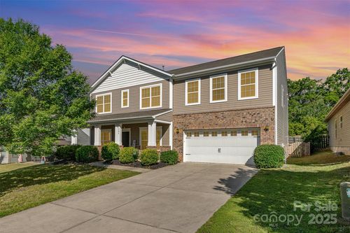 1905 Yellow Daisy Dr, Stallings, NC, 28104-4152 | Card Image