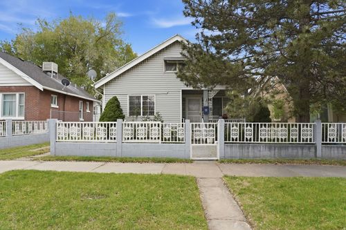 977 23rd St, Ogden, UT, 84401-1821 | Card Image