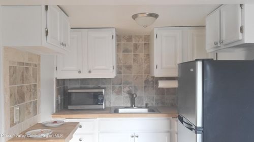 46 N Center St, Millerton, NY, 12546-5136 | Card Image