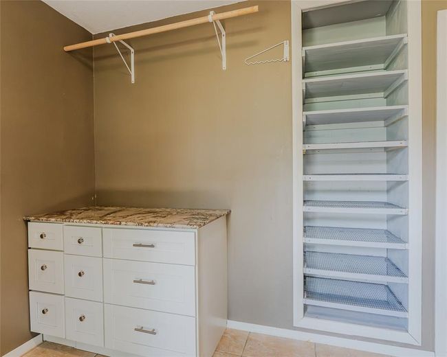 4311 Cr 417 Hoffman Rd, House other with 4 bedrooms, 2 bathrooms and 2 parking in Markham TX | Image 14