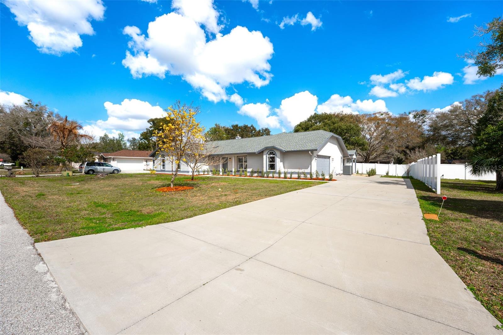 Residential in MOUNT DORA 3