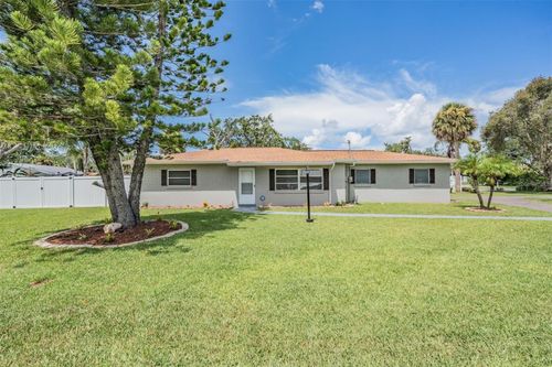7205 Morningstar Ln, New Port Richey, FL, 34652-1042 | Card Image