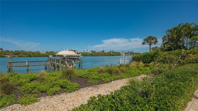 UNIT-102 - 221 Bayshore Rd, Condo with 3 bedrooms, 3 bathrooms and null parking in Nokomis FL | Image 54