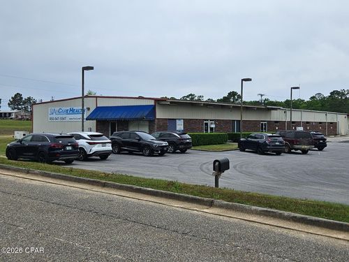 495 Saint Johns Rd, Bonifay, FL, 32425-4237 | Card Image