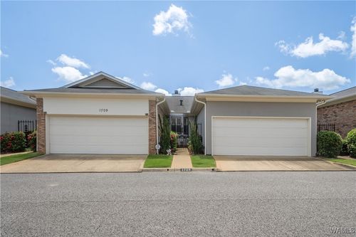 1709 Dauphine Dr, Tuscaloosa, AL, 35406-3071 | Card Image