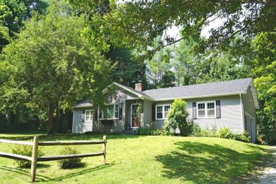 263 North Grove Street, House other with 2 bedrooms, 1 bathrooms and null parking in Rutland Town VT | Image 1