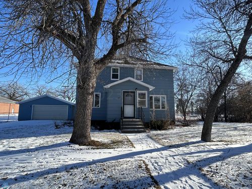 404 6th Ave, Litchville, ND, 58461-7146 | Card Image