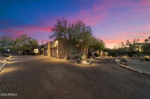 25483 N Wrangler Rd, Scottsdale, AZ, 85255-2179 | Card Image