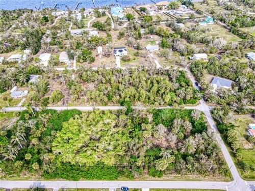 2112 Myrtle Ave, Punta Gorda, FL, 33950 | Card Image