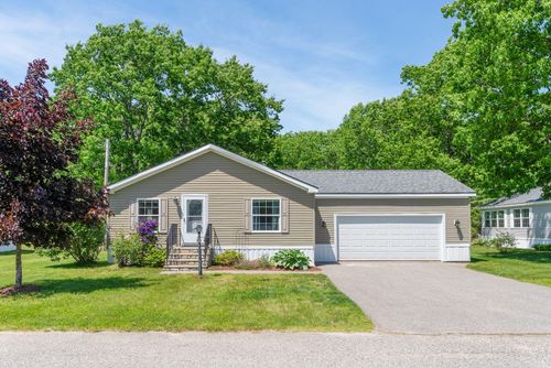 12 Fieldstone Dr, Lyman, ME, 04002-6118 | Card Image