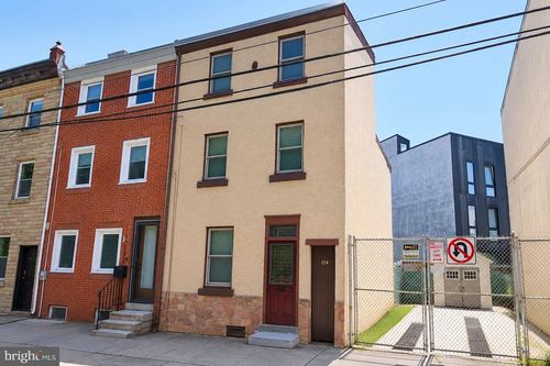 124 W Wildey St, PHILADELPHIA, PA, 19123-1614 | Card Image
