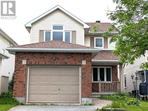 17 Rideaucrest Dr, Nepean, ON, K2G6A4 | Card Image