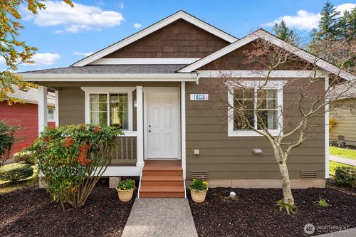 1803 Wildflower Way, Sedro Woolley, WA, 98284-7442 | Card Image
