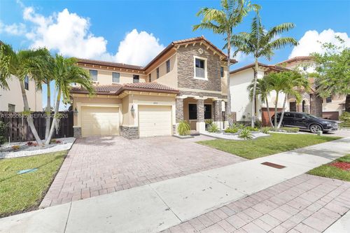 8910 Nw 98th Ct, Doral, FL, 33178-2748 | Card Image