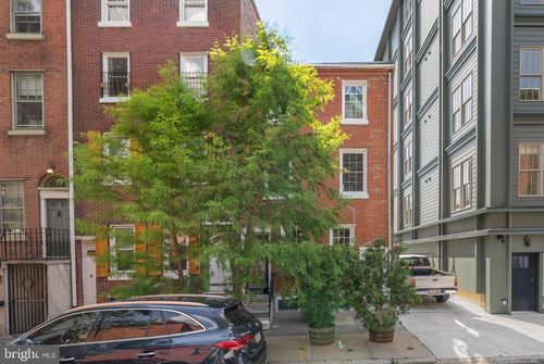 254 N Lawrence St, PHILADELPHIA, PA, 19106-1104 | Card Image