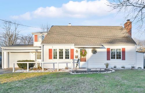 2 Cooper Ave, Wallingford, CT, 06492-3968 | Card Image