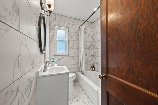 2770 Columbus Ave, House other with 4 bedrooms, 1 bathrooms and null parking in Bexley OH | Image 15