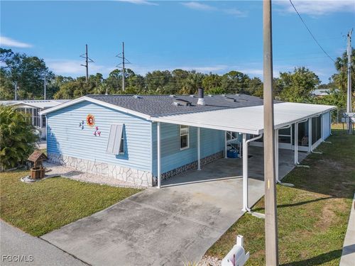 227 Shrub Ln N, NORTH FORT MYERS, FL, 33917-7417 | Card Image