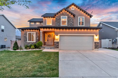 370 Stone Hollow Dr, Santaquin, UT, 84655-5715 | Card Image