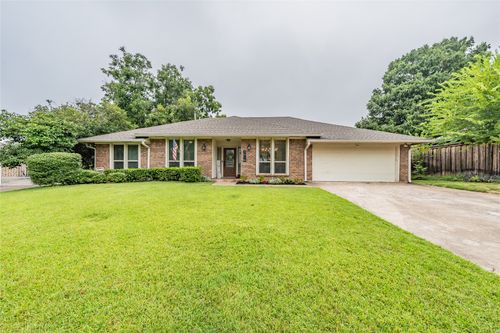 3416 Ainsworth Ct, Arlington, TX, 76016-2303 | Card Image