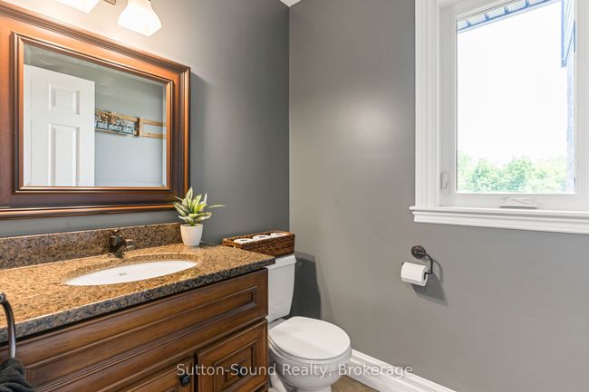 782801 3 Sideroad, House other with 4 bedrooms, 4 bathrooms and 25 parking in Chatsworth ON | Image 16