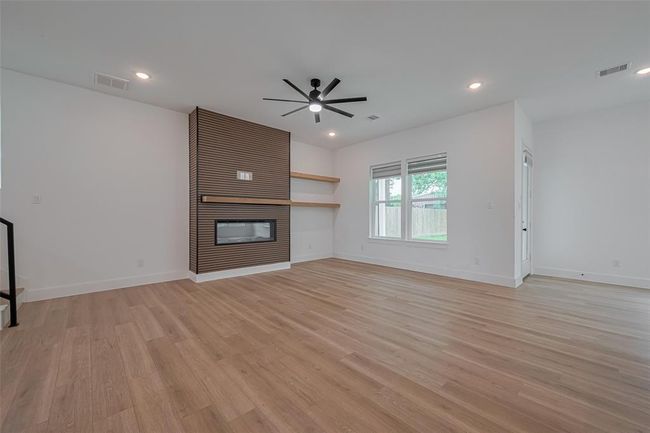 2532 Wall St, House other with 3 bedrooms, 3 bathrooms and 2 parking in Houston TX | Image 4