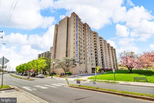 apt-732-4500 S Four Mile Run Dr, ARLINGTON, VA, 22204-3538 | Card Image