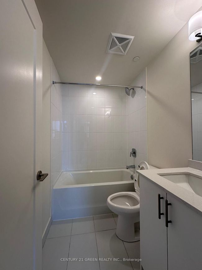 709 - 8960 Jane St, Condo with 2 bedrooms, 3 bathrooms and null parking in Concord ON | Image 26