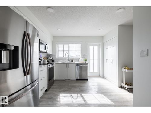 19216 27 Ave Nw, Edmonton, AB, T6M1L1 | Card Image