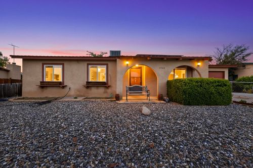 2702 Avenida Del Sol, Santa Fe, NM, 87505-5511 | Card Image