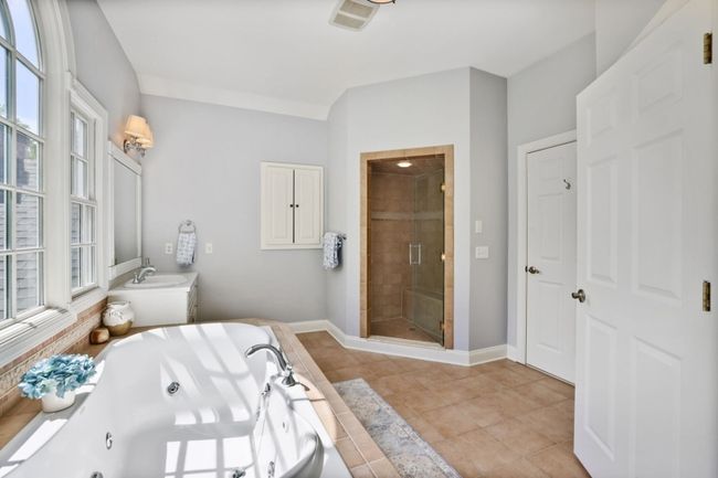 4 Combs Hollow Rd, House other with 5 bedrooms, 4 bathrooms and null parking in Mendham Twp NJ | Image 13