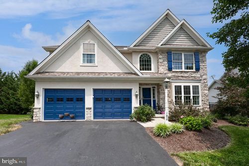 180 Agape Dr, EPHRATA, PA, 17522-9110 | Card Image