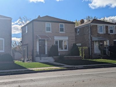 5311 W 35th Street, House other with 2 bedrooms, 1 bathrooms and 2 parking in Cicero IL | Image 1