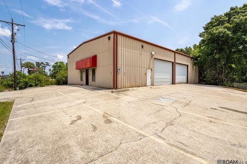 2840 S Range Ave, Denham Springs, LA, 70726 | Card Image