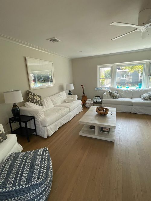 142 Flamingo St, Atlantic Beach, NY, 11509-1022 | Card Image