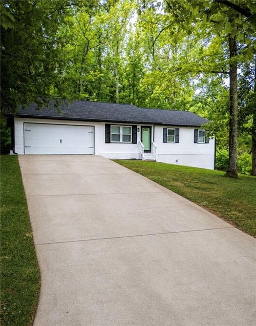 3091 Beaver Dr, Douglasville, GA, 30135-2111 | Card Image