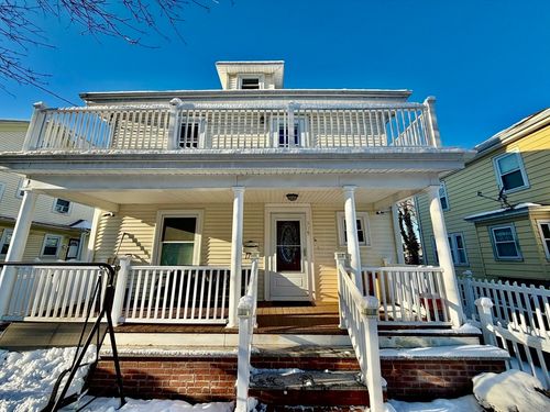 sf-305 Safford St, Quincy, MA, 02170-1525 | Card Image