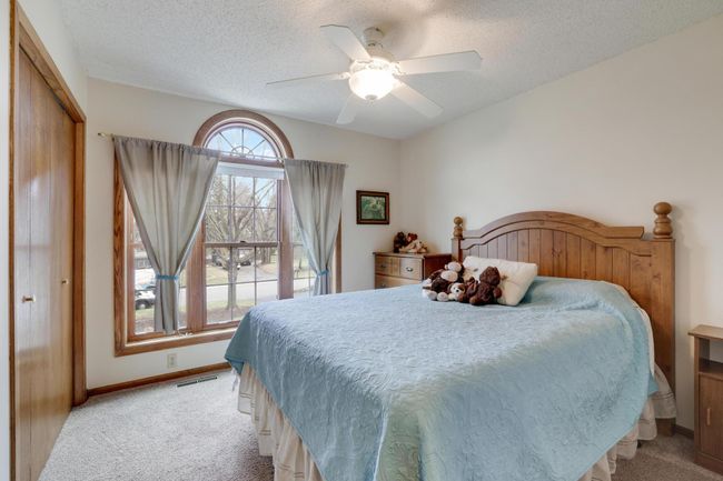 11672 Flintwood St Nw, House other with 5 bedrooms, 4 bathrooms and null parking in Coon Rapids MN | Image 20
