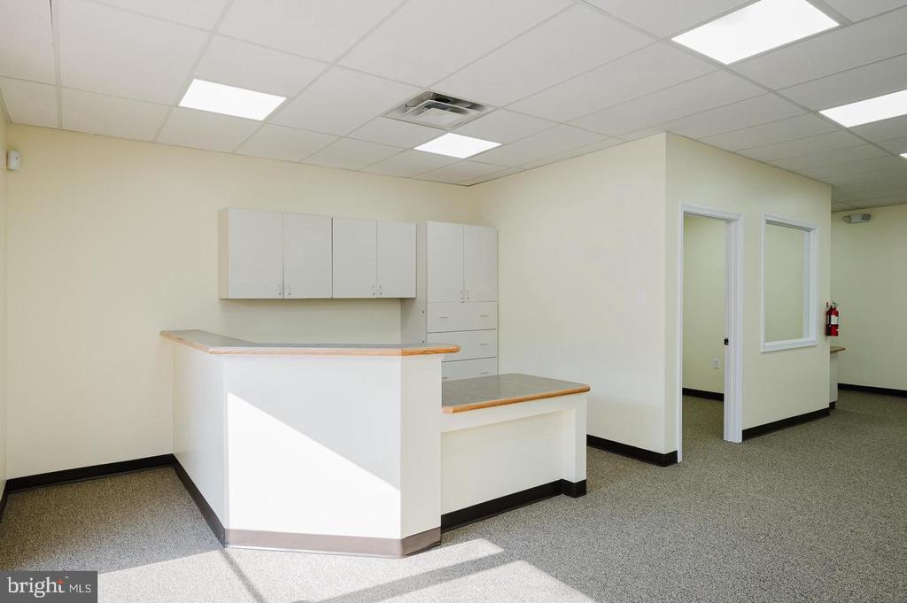 Commercial Lease in ABERDEEN 3