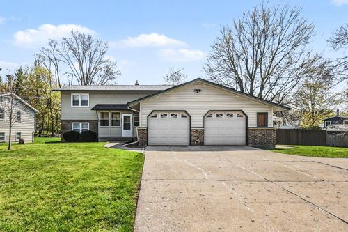 958 68th Street Se, Grand Rapids, MI, 49508 | Card Image